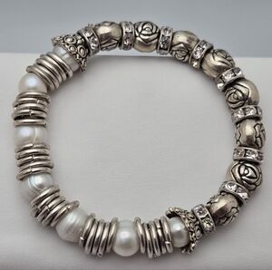 Natural Pearl & Silver Tone Beaded Stretch Bracelet 8.5”